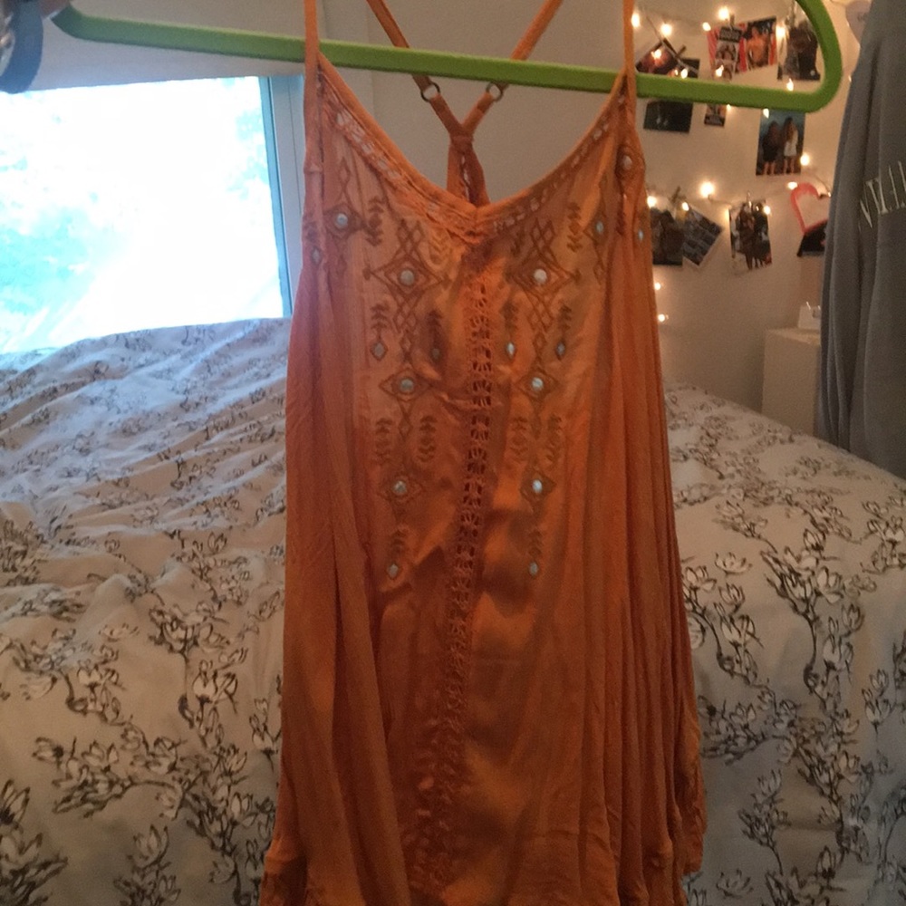 yellow tank w cutouts